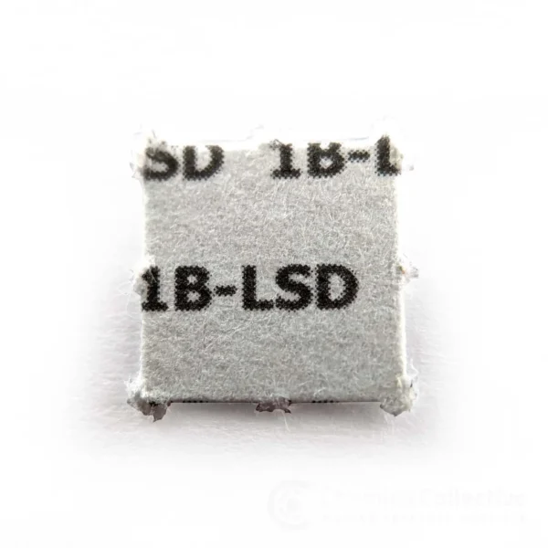 PXL_20211124_090006295 1B-LSD 125mcg Blotters